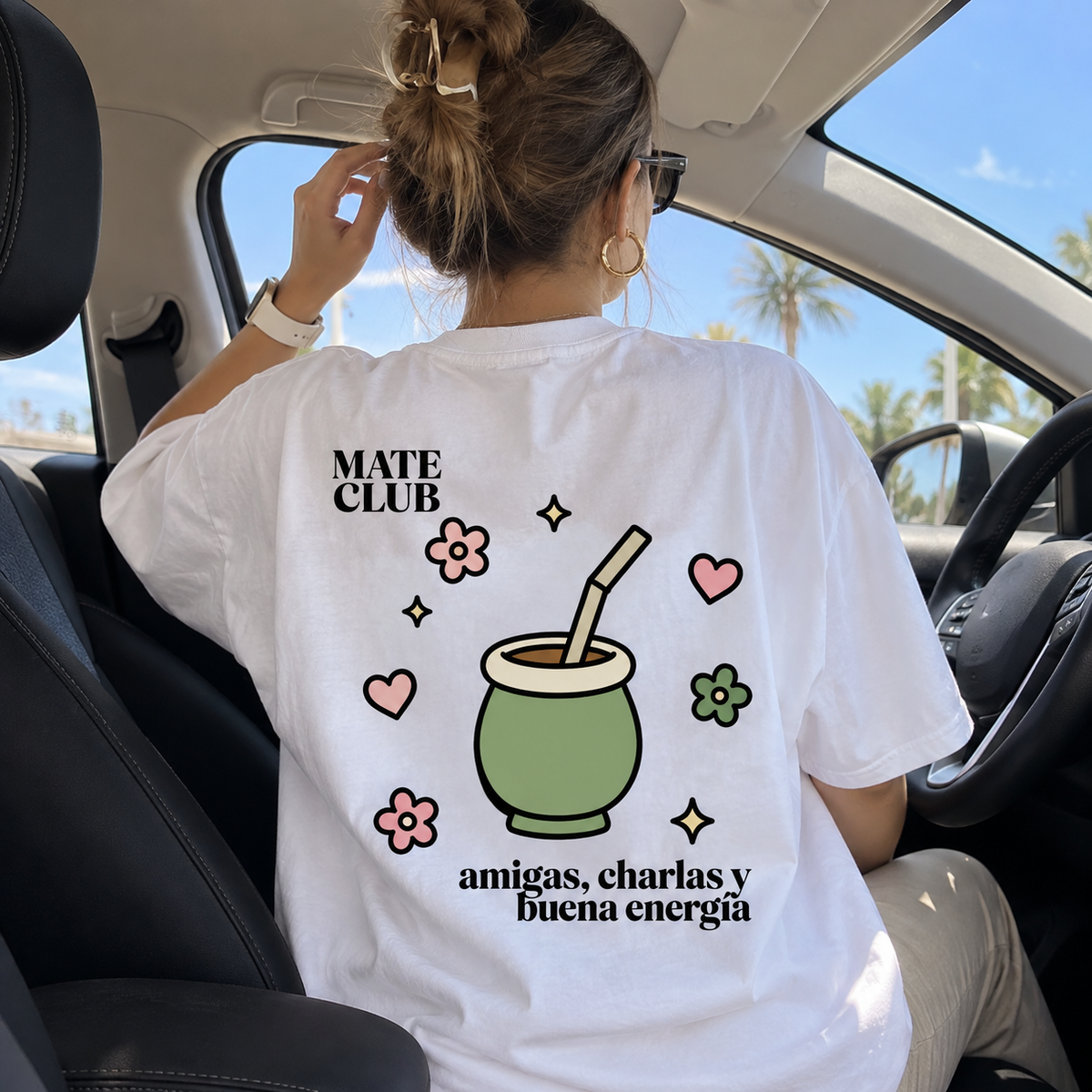 Remera Oversize Mate Club blanca con estampa posterior